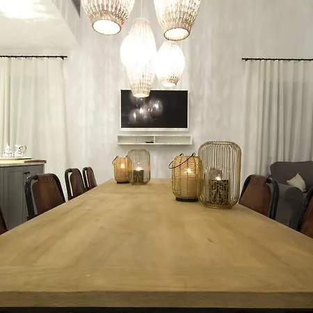 فيلة Casa Agustin سيدجيس