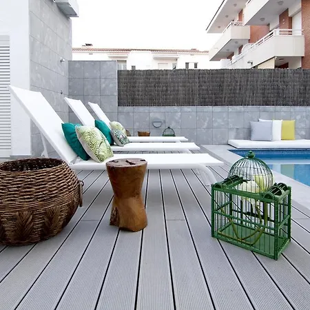 Casa Agustin فيلة سيدجيس
